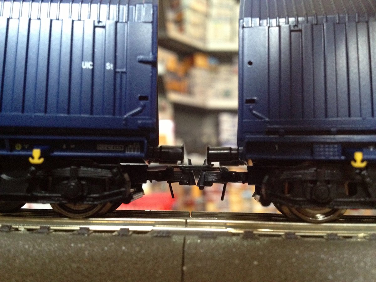 trainandcoffee's tweet photo. #UNBOXING #19
#Vagón-y #ZSSK #Roco
#FreightWagons #H0
SHOP https://t.co/auH29Etrs0
#trnava #vláčiky #vláčky #vlak https://t.co/Uyc87PCGcS
