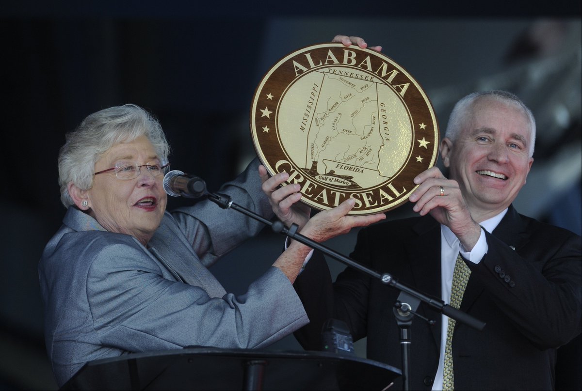 NEWS FLASH: Report shows Alabama economic development activity generated nearly 15,500 new #jobs and over $4.4B in investment in 2017 bit.ly/2HxwpZq