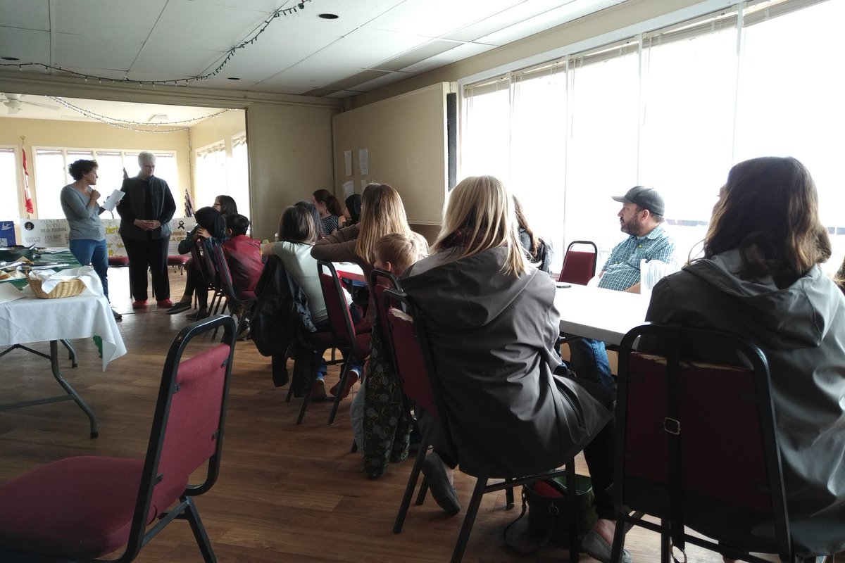 There's now a presentation to the students who are talking about their posters and essays. This is at the RCAF Wing. https://t.co/Z8sNMibYYb