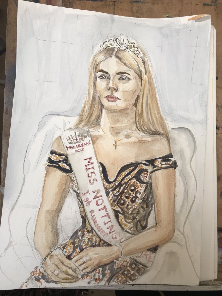 paige2506's tweet photo. Had a lovely morning raising money for ‘Beauty With A Purpose’ at the Nottingham Society of Art modelling for them as a still portrate for 2hrs 🎨 I felt very privileged  to have been asked to do this and have met so many talented and inspirational artists 🙌🏼 x #missengland2018 https://t.co/MHCc781b1u