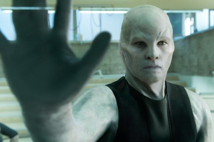 theshtickisreal's tweet image. 🎶stop in the name of love, before you break my heart🎶 @HDTGM  do yourselves a favor/disfavor and watch @netflix new original movie called #thetitanmovie 

“What a triumph”
-nobody

#createyourcharacter