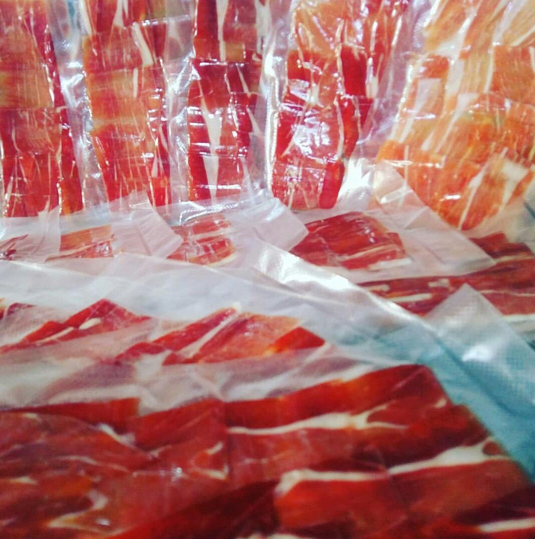 JamonCorte's tweet photo. Seguimos Loncheando!! #JamonReserva #HamMaster #HamCutter #IberianHam #Jamon #Salud #Comida #Eventos 
#JamonalVacio https://t.co/I0ih2hZqwx