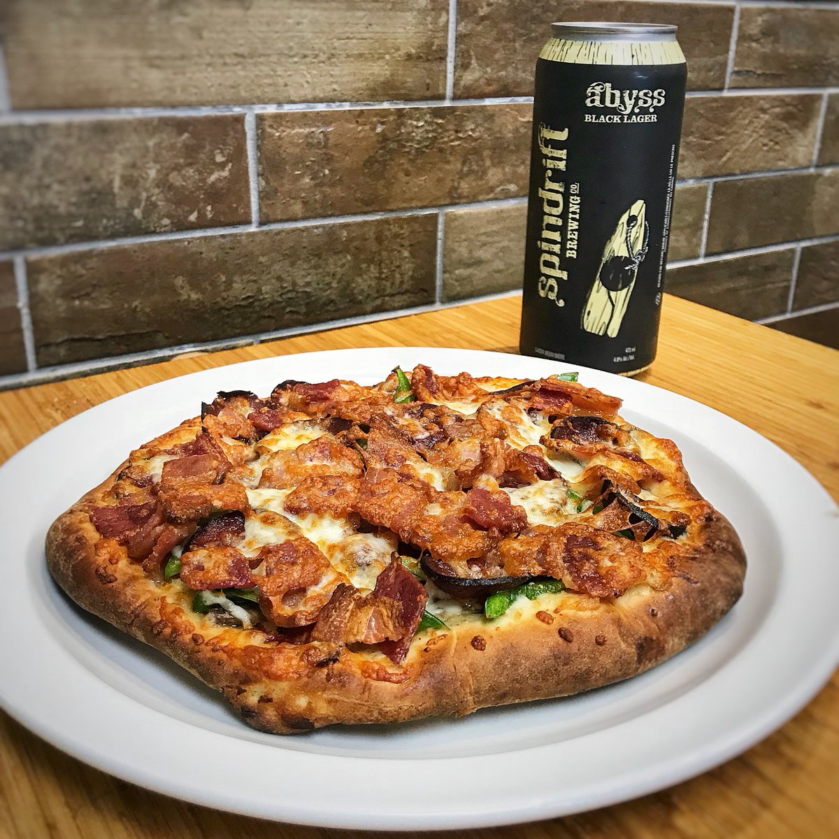 Beer🍺 &amp; Pizza🍕-> a better combo, there is not‼️| Open till 9 | ☎️ 902-444-2660 | #pizzalove 🍕❤️
