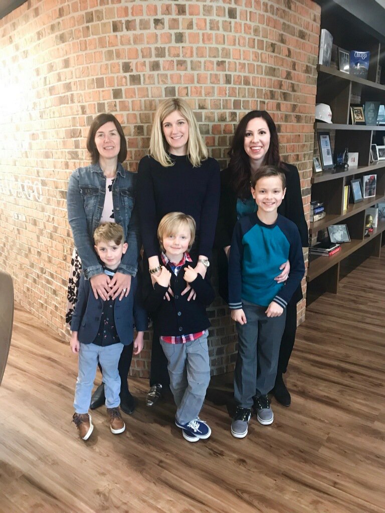 EconClubChi's tweet photo. Yesterday, #EconClubChi participated in Take Our Daughters and Sons to Work Day 2018! From changing paper in the copy machines to attending meetings, we saw firsthand the true talent of the future generation of leaders! #Leadership #Chicago #serviceforce https://t.co/nvvC9j4TJD