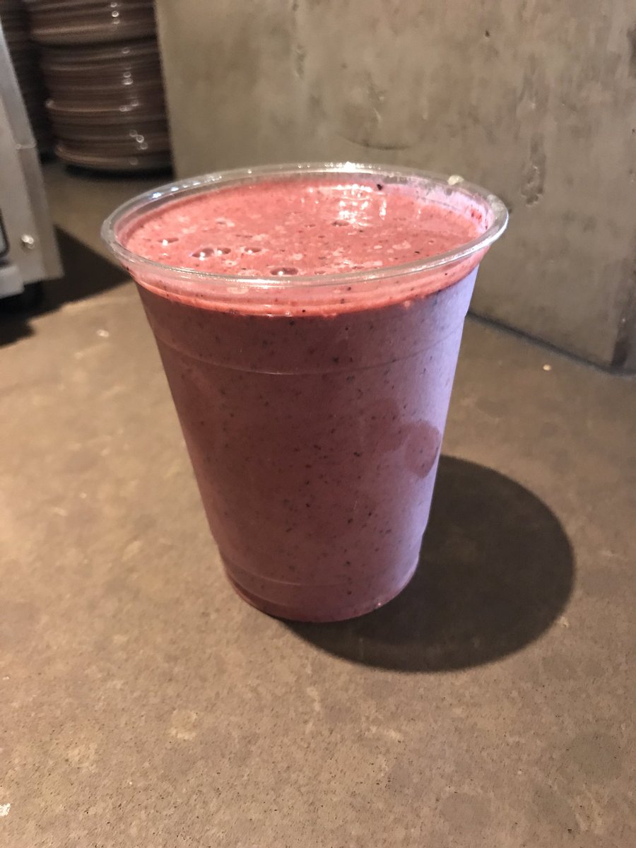 #client. Afternoon on the run...means smoothie = lunch. Unsweetened Vanilla <a href="/AlmondBreeze/">Almond Breeze</a> milk, blueberries, beets, carrots, spinach, mango &amp; <a href="/NOWFoods/">NOW</a> vanilla whey protein. Blend to oblivion. And done.