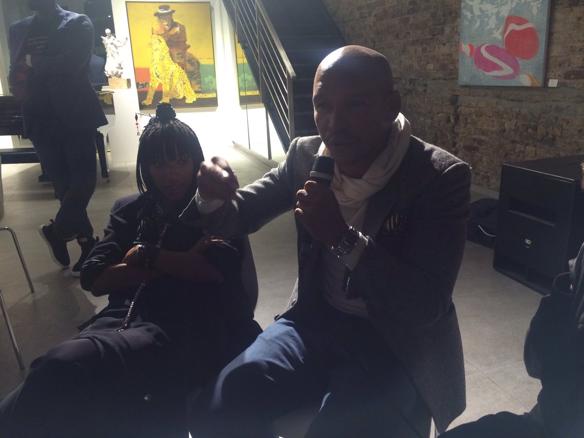 YolisaQ's tweet photo. In the presence of black excellence. #freedomfriends #darkcity https://t.co/SOSNpQKMCi