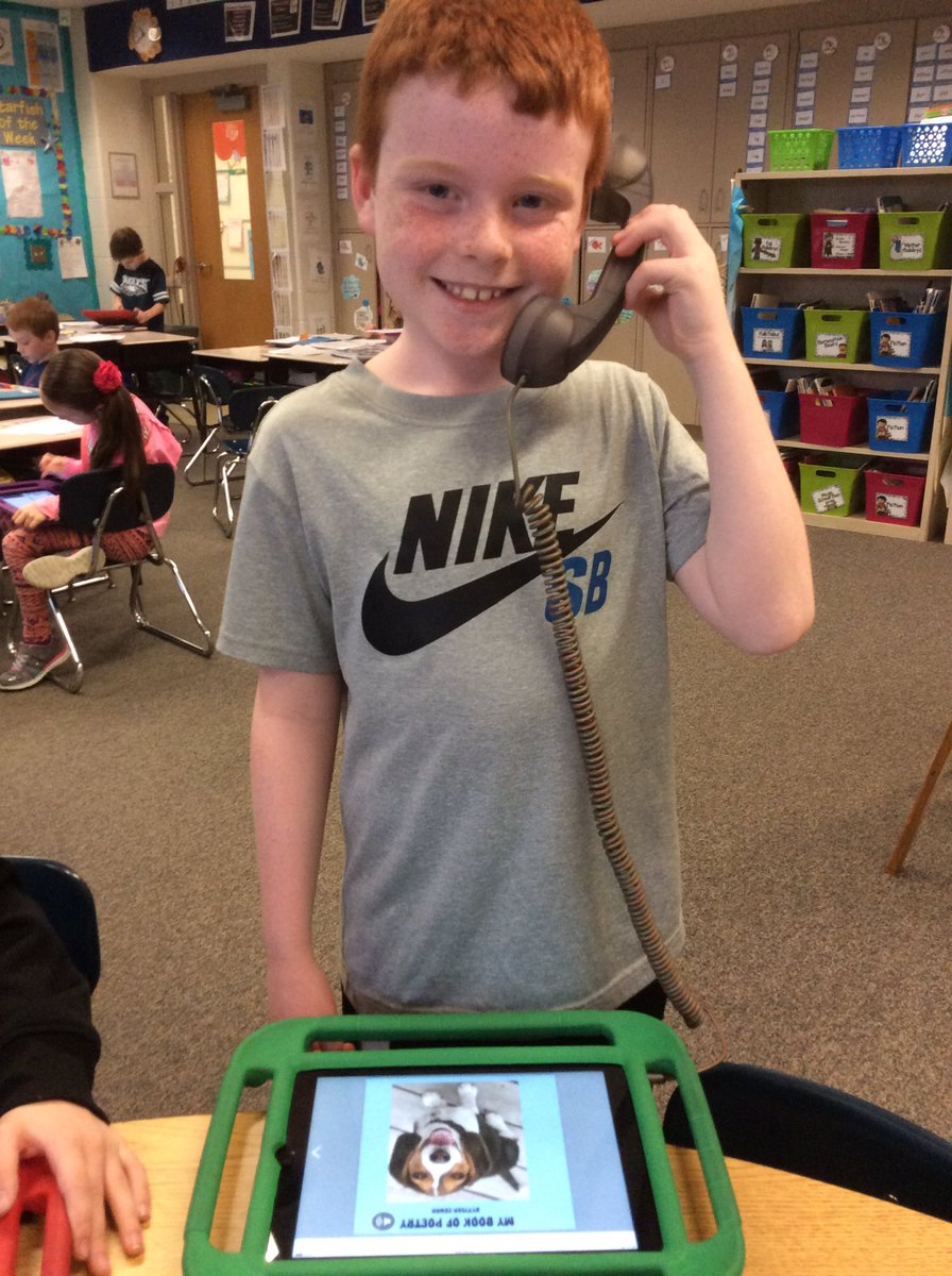 CB_JRozak's tweet image. Ss are doing a fabulous job using Native Pop phones to plug in and record their work on the iPads! Thanks for the suggestion during your fabulous presentation on adaptive technology @CB_KUnangst 🗣📲#cbsdinnovate #cbsdtech