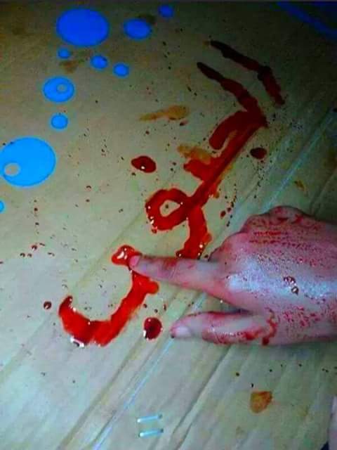 han92153574's tweet photo. #27aprile 
 #٢٧ابريل١٩٩٤ اليوم الاسود بالنسبه للجنوبيين يوم الاعلان عن حرب الانفصال 
من يعولون على هادي الذنبوع لن ينفعكم لن ننساااة الذنبوع الخاين يوم اشترك في غزو الجنوب عزائي للشهداء الجنوب يوم سقطو شهداء رحمه الله عليهم 😢 https://t.co/qewTcph75a https://t.co/PlyOaafVMF