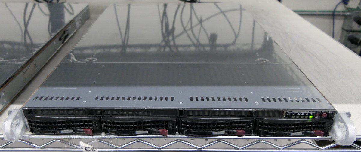 iXsystems's tweet photo. This week's #RackSpotlight features three 1U Servers going through our burn-in process. We call them the Three 1UTiers! #ServerEnvy #RESPECTtheDRIVE #ThreeMusketeers https://t.co/wWl7G3i5Xz