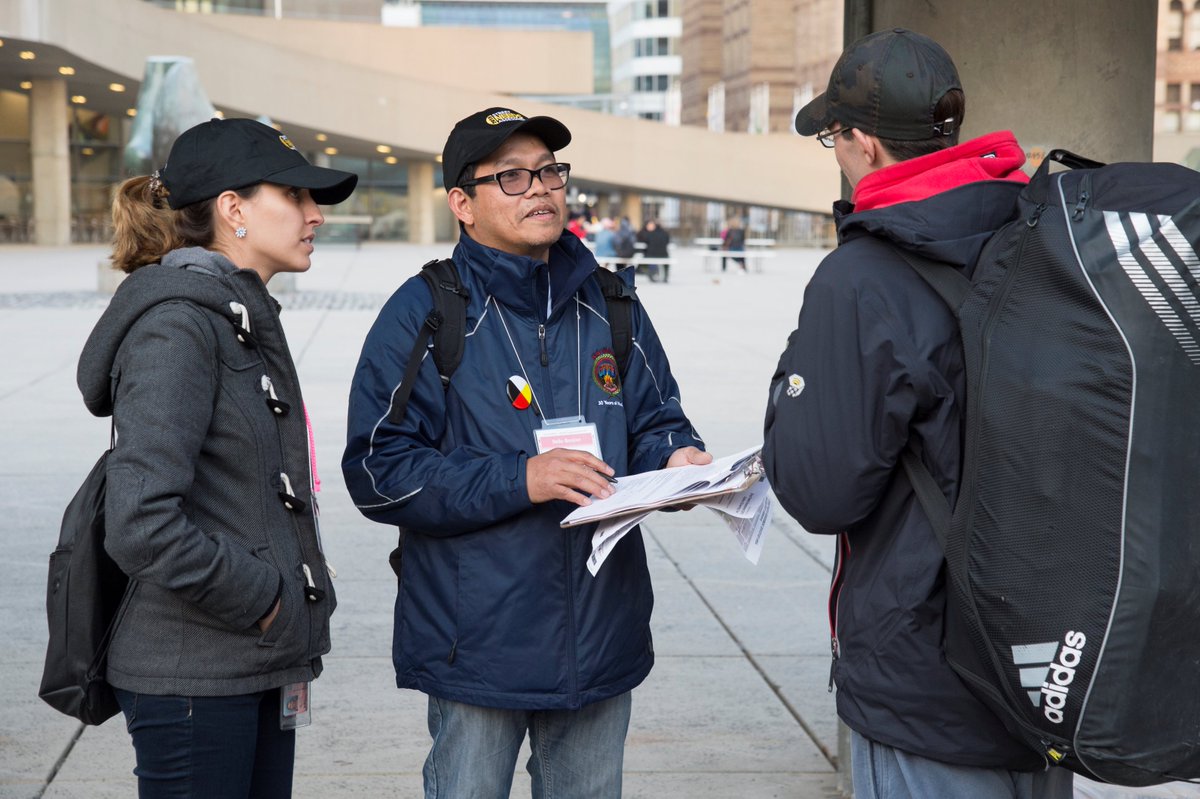 cityoftoronto's tweet photo. Thanks to all volunteers, City and agency staff who took part in Toronto's Street Needs Assessment & #HomelessCountTO. More than 1,000 participated last night and we couldn't have done it without you! #CityofTO https://t.co/I1ELN8lJeB