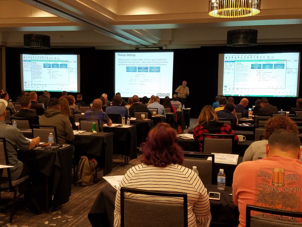 Mitchell1's tweet image. What a great, engaged group of #AutoProfessionals have joined us for our #shopmanagement workshop in San Diego!! #AutoRepair