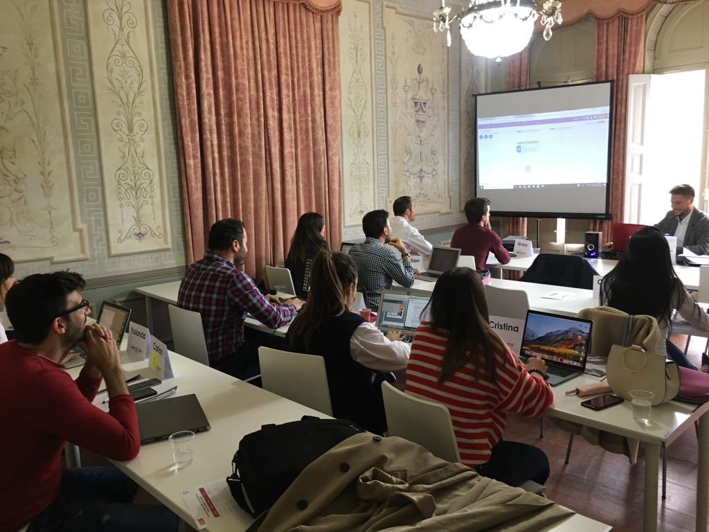 iffe_es's tweet photo. #orgulloIFFE El éxito de nuestros alumnos es nuestra mejor recompensa. @baloo_soar antiguo alumno de @iffe_es nos cuenta las claves del Marketing Automation en el Máster de Estrategia Digital, Marketing Online y Comunicación 2.0   #talentoIFFE #yosoyIFFE #MEDIFFE https://t.co/c0C5MvaoTY