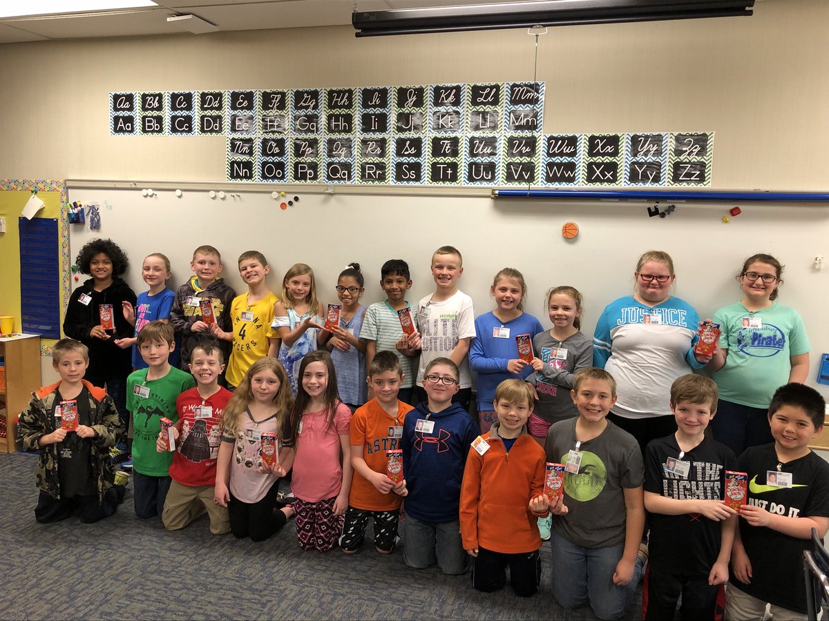 gesMrsCooney's tweet photo. We knocked the test out of the park.⚾️😊⚾️ #GESPirates https://t.co/U3JPBQkvl1