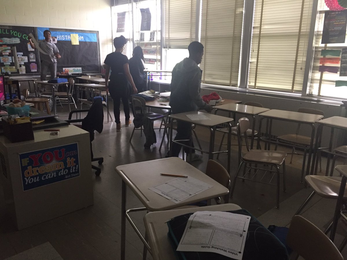 MsLaatsch_BCPS's tweet photo. Teamwork makes the dream work! Students putting the room back together after a successful PARCC testing week! @MRMSlions @MRMS_STAT https://t.co/GuCevaxvoC