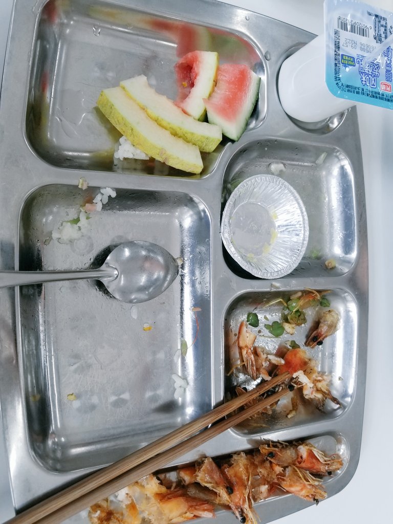 LexiY's tweet photo. Lunch. Finished. https://t.co/CQ6ap6PnDx
