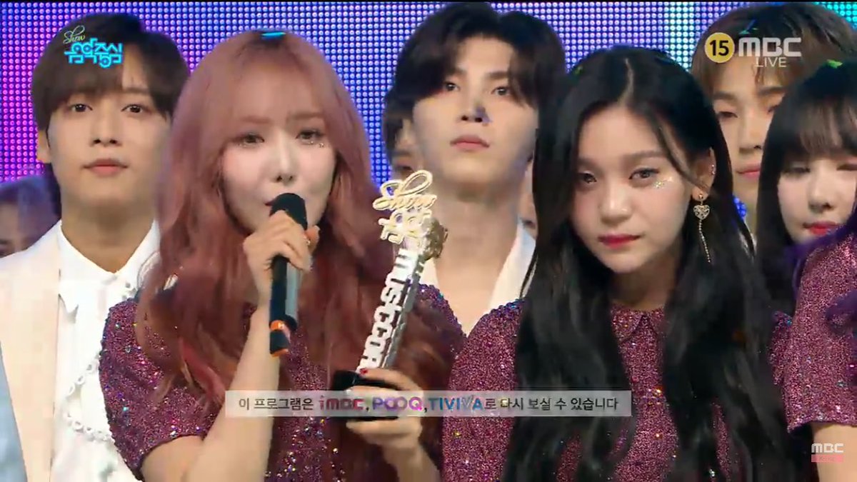 DannyMusic_7's tweet photo. 180512 #GFRIEND #Time_for_the_moon_night just won 1st place on MBC Show! Music Core! 🏆🎊🎉
#여자친구 #TFTMN5thWin🏆🏆🏆🏆🏆 #GFRIEND42ndWin @GFRDofficial https://t.co/0mk6d2UHz5