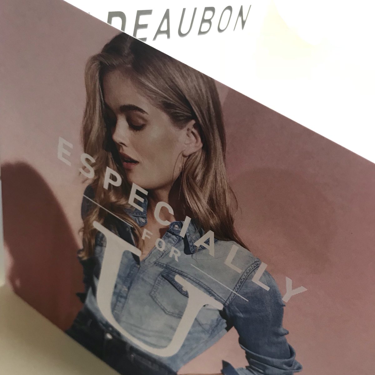 Ultimomode's tweet photo. Nog geen Moederdag cadeau? Niet getreurd.....verras je moeder met een ’especially for U’ cadeaucheque van Ultimo. 😍 #moederdag #tip #ultimomode #Oldenzaal https://t.co/c4z9WGdWsH