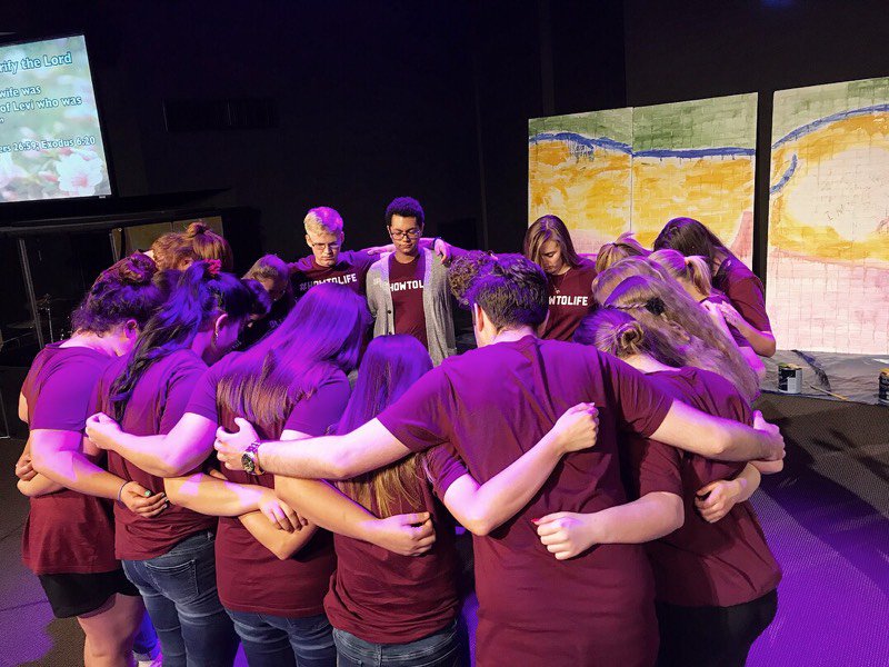 HowToLifeDayton's tweet image. Thanks to all who came out tonight! 140 students attended with over 22 making a commitment to Christ!