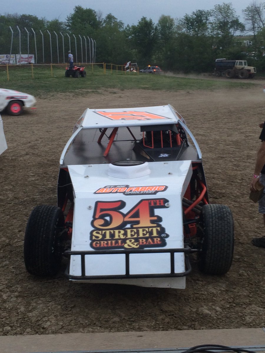 RachelDTurner17's tweet photo. @ShadrenTurner17 takes 2nd @ #US36Raceway Thx @54thStreetGrill, Boller, Millikens, Falling Star, Single Source, St Joe Auto Fabric https://t.co/n3ilAVr5aB