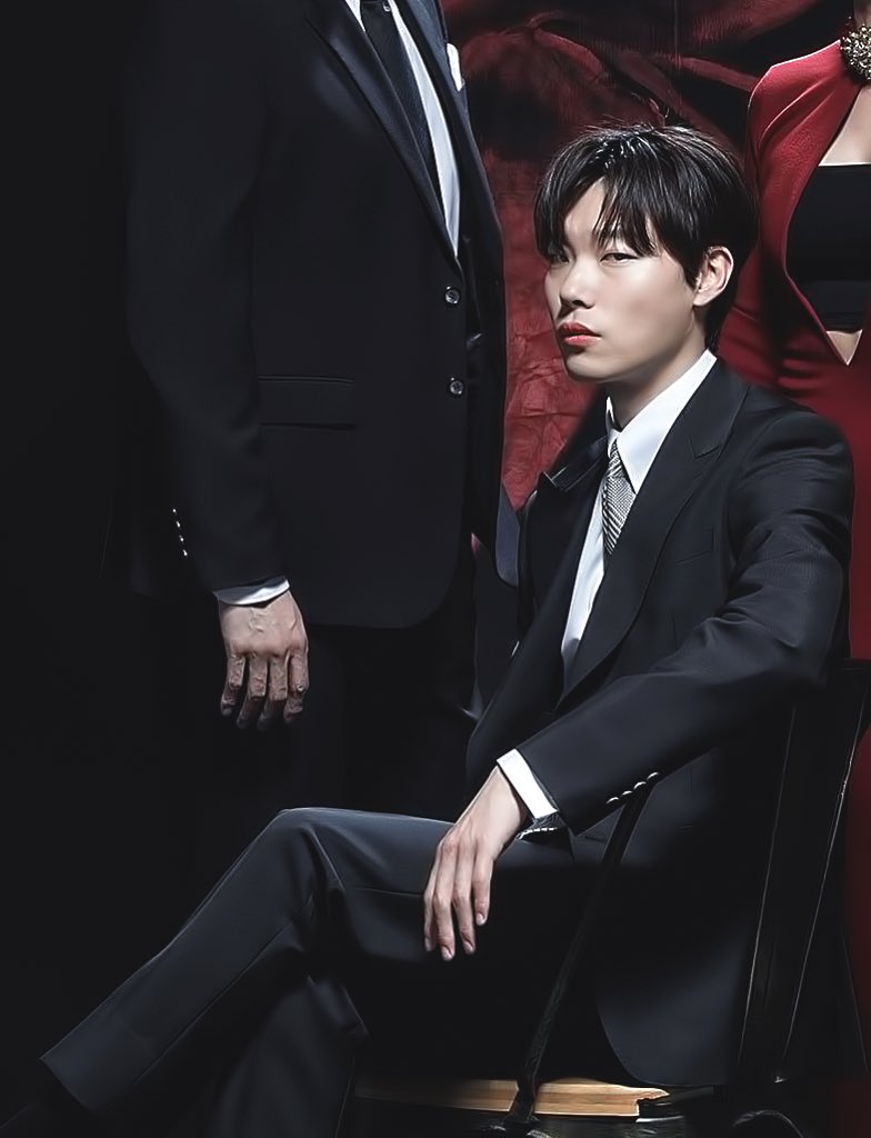 #류준열

86925-r.tistory.com/74?category=72…