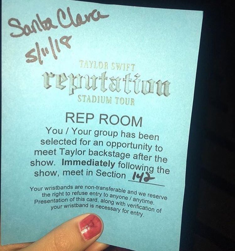 folklorestory's tweet photo. RT for good luck ✨✨✨✨✨ #reproomstories #reproom #repTourSantaClara https://t.co/nYrs332VrL