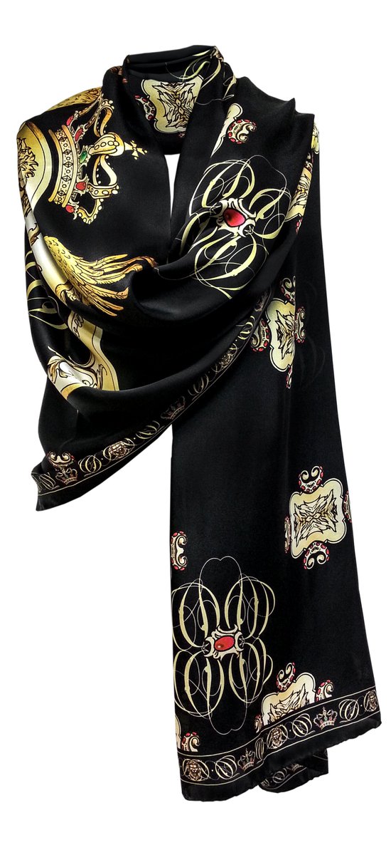 Cristofarostore's tweet photo. "Brand" stoles is printed on silk. The original project is characterized by hand painted paper with mixed techniques. The item is finalized by hand finished hems.
Available online on
https://t.co/QTTWsS05x4
#davidecristofarofficial #brandcollection #art #fashion #design #Italy https://t.co/1EcO3tx7AJ