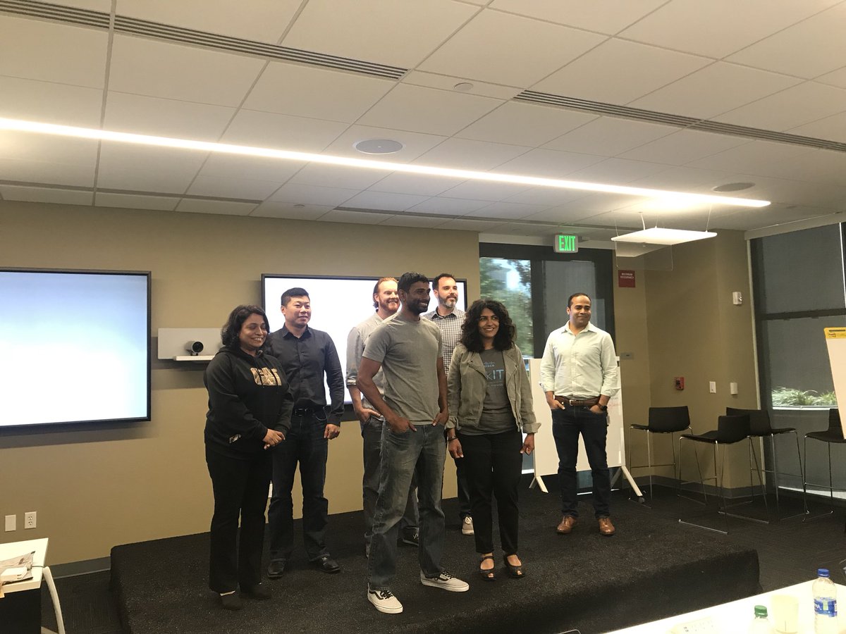 silrodrigar's tweet photo. 3rd position goes to our wonderful team #DecodersUnchained congratulations ! #CiscoHackITIX #HackITSJC https://t.co/krAeOgJKgd