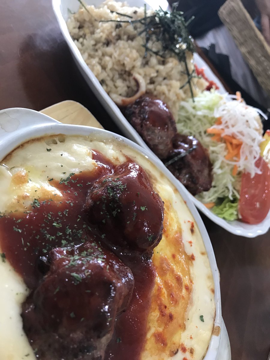 ゆきたん 蓮華寺池音楽祭帰り 静波 T T で遅めのランチ ゆきたん 蓮華寺池音楽祭帰り 静波 T T で遅めのランチ