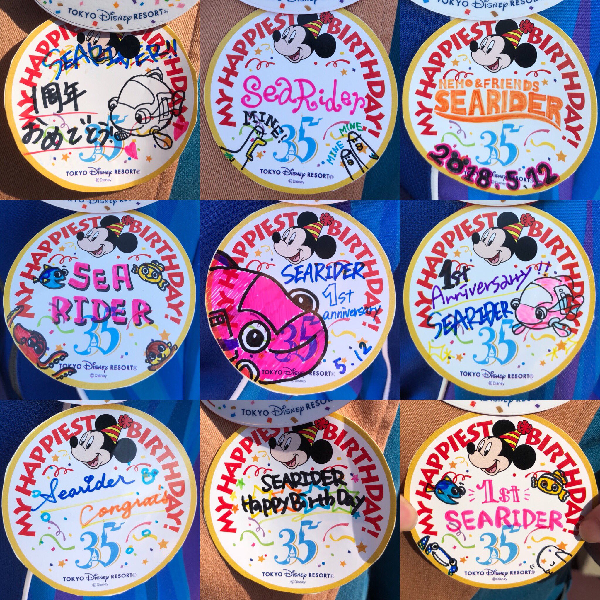 Shunsuke 今日でニモ フレンズシーライダーは1周年を迎えました シーライダーやアクアトピアのキャストさんの胸元にはシーライダー1周年を祝うバースデーシールが貼られています Tdr Now T Co Enuhtpddyt Twitter