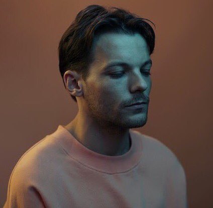 putalayouts's tweet photo. Louis Tomlinson layout
– rt/like if you saved
– give credits if used
– follow us for more! 👅 https://t.co/iIEG02Ij9g