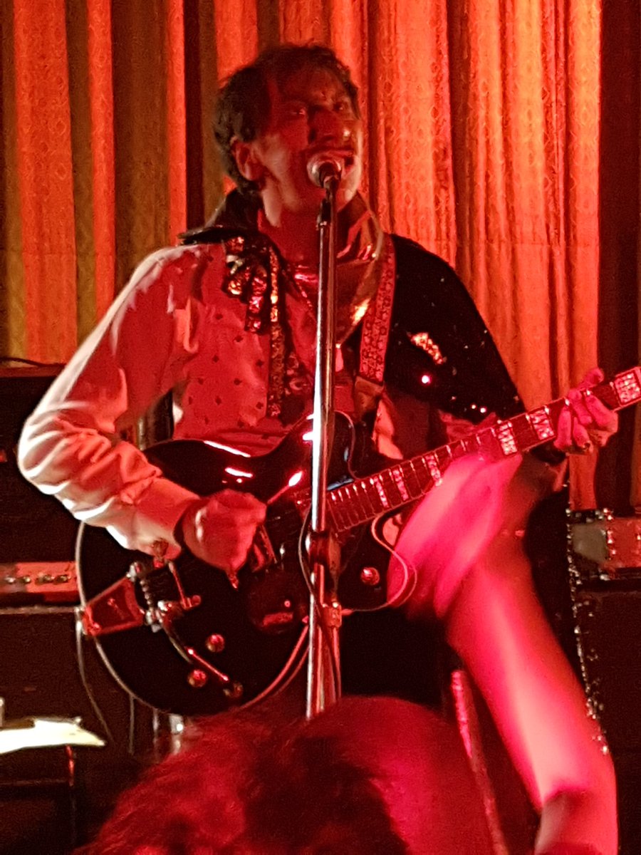 natashamitchell's tweet photo. What a night.
@kidcongopowers and the #pinkmonkeybirds at @TheatreRoyalCM
With a cameo by @clarecmoore on drums before, and introduction by @davegraney. Thanks y'all! What a handsome crowd too ;) https://t.co/KisuVPb9ad