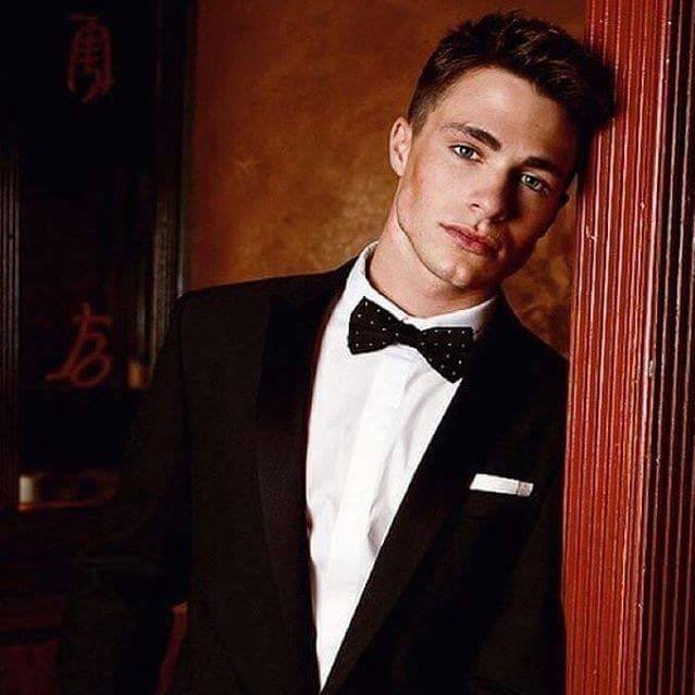 RedArrowMI's tweet image. Arrives heading right for the bar.