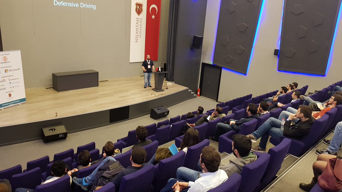 devnot_'s tweet image. Developer Summit İstanbul başladı #devnotsummit