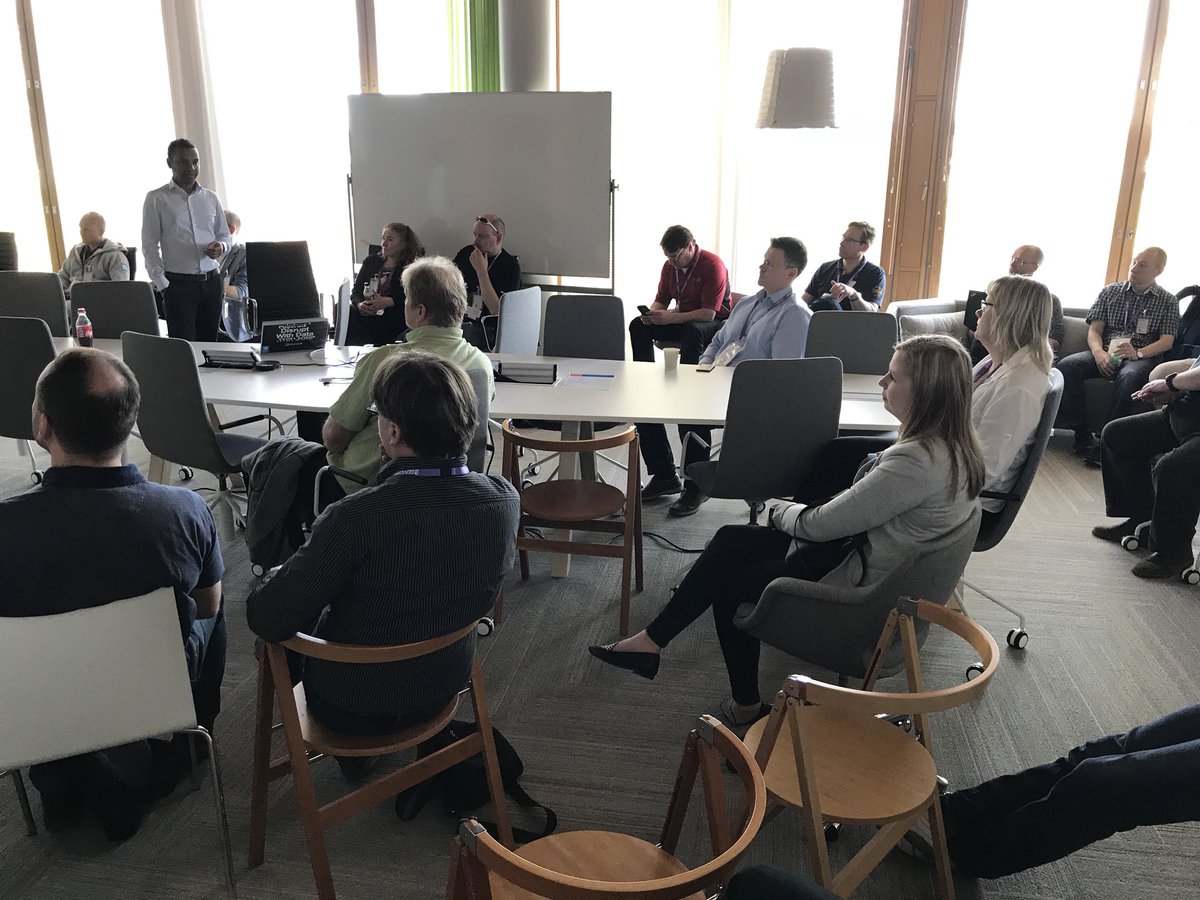 vesat's tweet image. Arun talking about #Azure #SQLDW at #sqlsatfinland. Im presenting soon the demos!