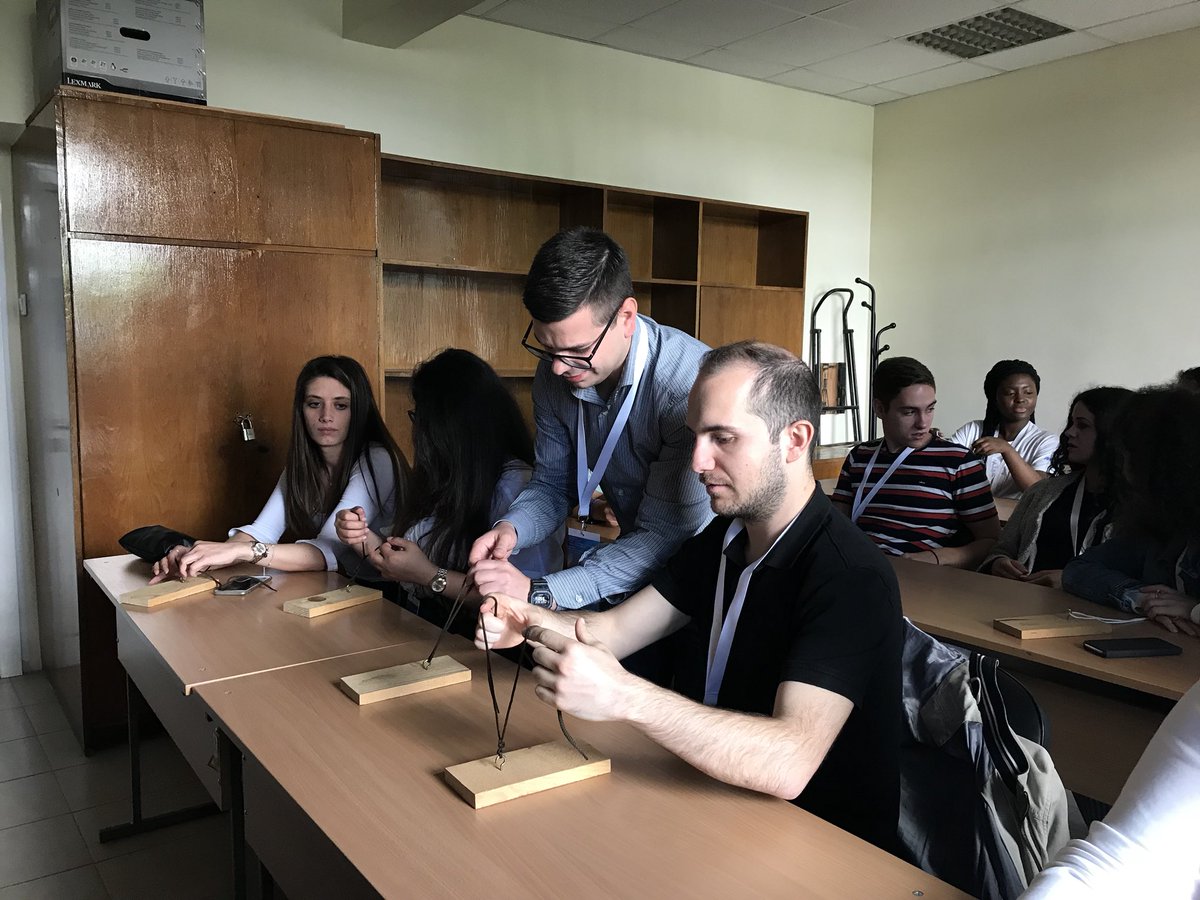 Surgical knots workshop <a href="/ICMSBulgaria/">ICMS Bulgaria</a> <a href="/OGatsev/">Ognyan Gatsev</a> @StHristoforov