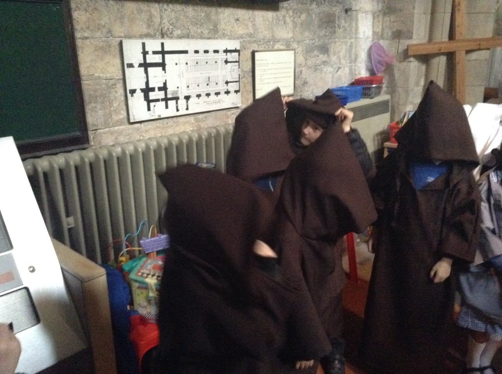 EgaTeachers's tweet photo. Year 2 enjoyed a visit to St Hilda's church to further enhance their learning of this local legend. #makingitreal #curriculumenhancement https://t.co/zgWN5s1R4V
