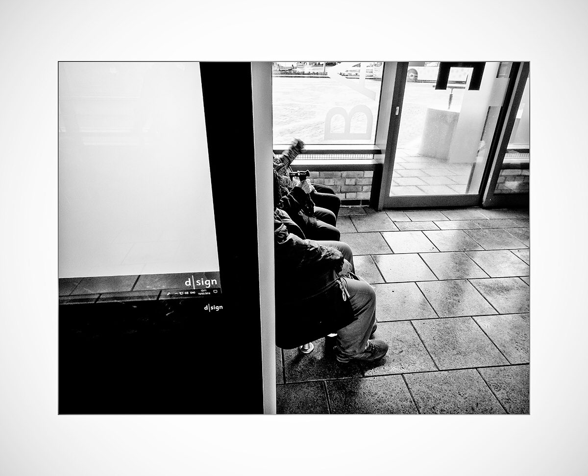 v70pdbarton's tweet photo. #PDBarton Lincoln bus station 2018 https://t.co/9hn8ju6JCN