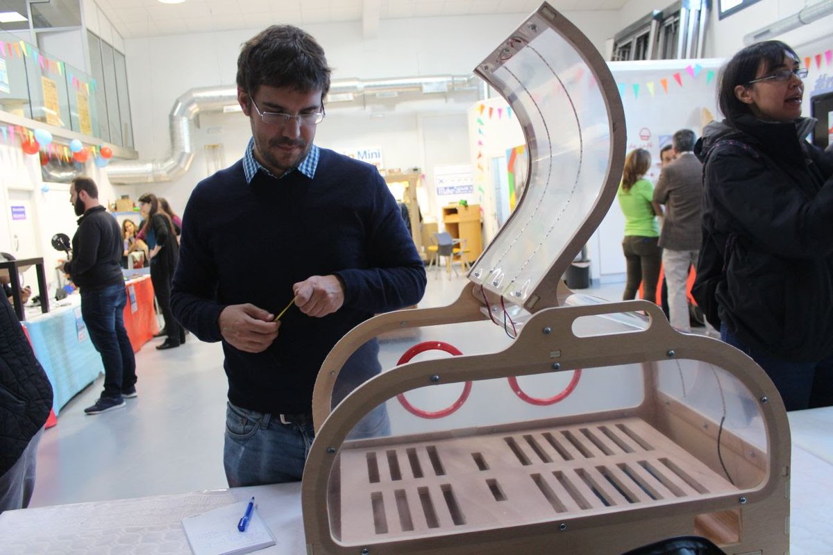 In3ator's tweet image. El 16 y 17 de junio volveremos de nuevo a la @MakerfaireBCN con nuestra #incubadora de bajo coste para países en vías de desarrollo. ¡Os esperamos! #Makers #3D #Desarollo #ODS3 #Innovación