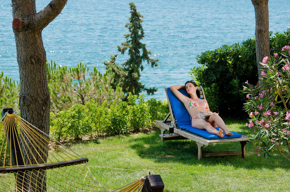 KoruMarHotel's tweet photo. Relax and enjoy your holiday 😍⭐
📞+90 850 340 01 02
🌍 https://t.co/xlVS2DZXIK
WhatsApp: +90 532 057 41 13
#korumarhotel #deluxehotel #holiday #kusadası #turkey #korumar #vacation #fun #happy #family #turkey #korumar #enjoy #relax https://t.co/AIbsHBSUvJ