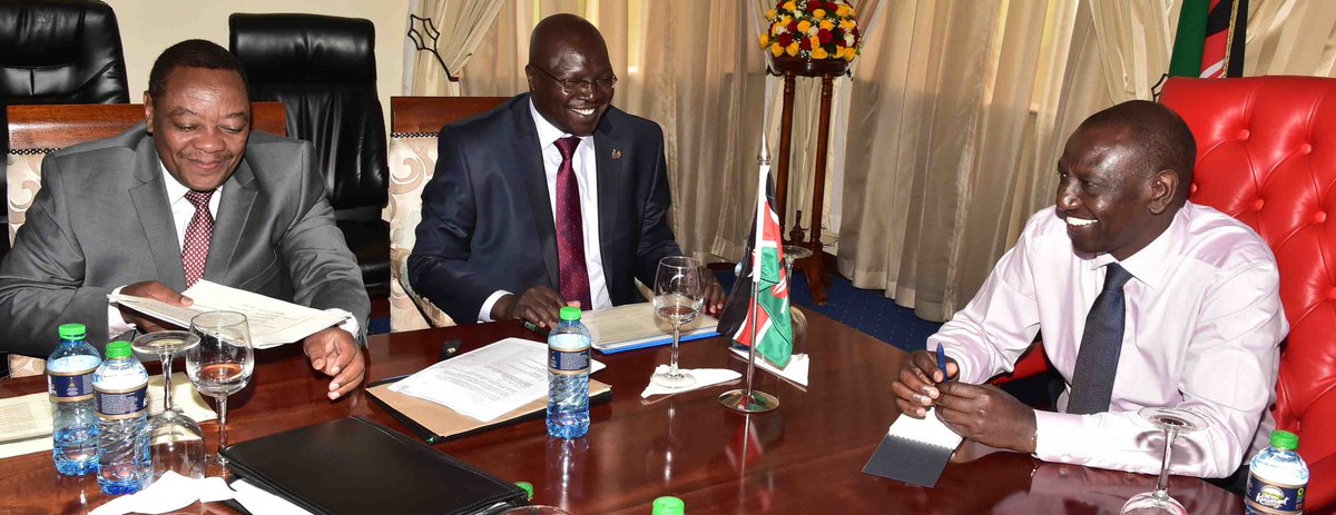 WilliamsRuto's tweet photo. We must devise ways to integrate a second crop in our planting and harvesting season and bring additional land under production, if we are to succeed in feeding our people. https://t.co/uFHg57Fl1d