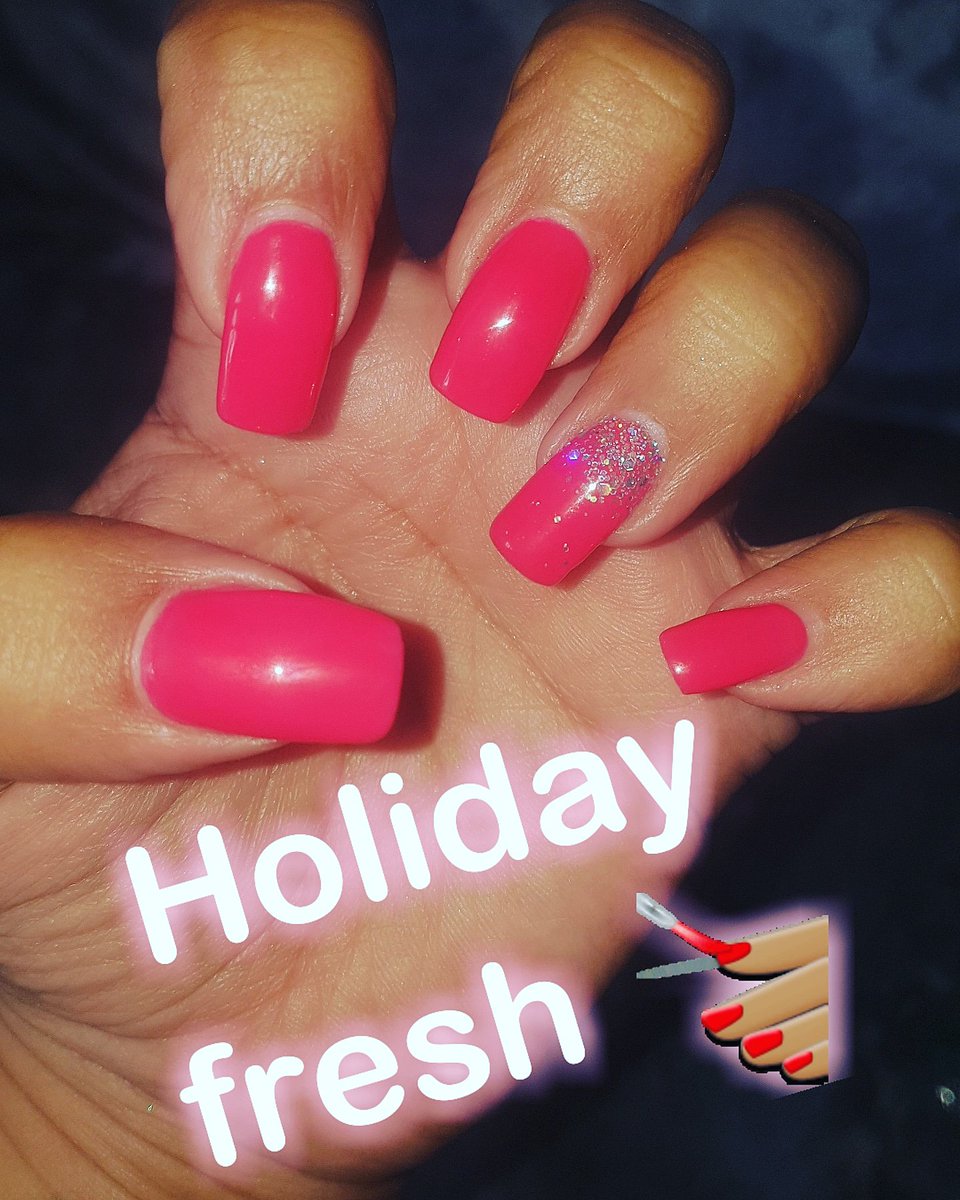 wilsonmrsshak's tweet photo. #holidayprep #nailday #fresh 💅🏽 https://t.co/ldbR0oOfT7