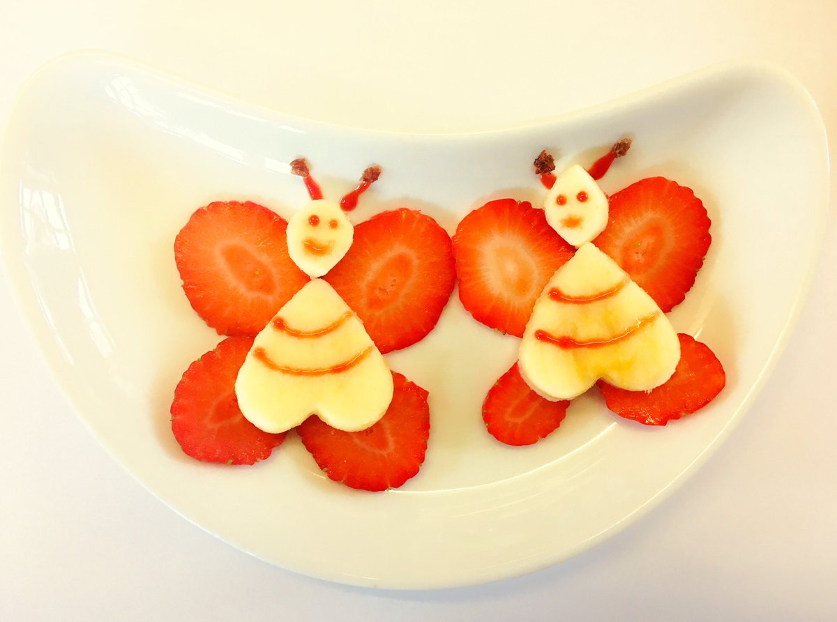 Letting little’uns loose in the kitchen may not result in a masterpiece being made, but it can work wonders for their development as well as new food acceptance - it can also result in some quirky creations like these butterfly bees!! 

#parenting #kidshealth #nutrition #kids