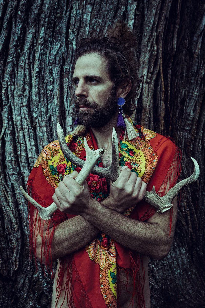 ActosIntimos's tweet photo. apunto de #PARIR Mañana a las 20:30 h. Teatro @puertaestrecha1 #SurgeMadrid #VolverAlVientre #reNACER https://t.co/jSdWfSkMSP