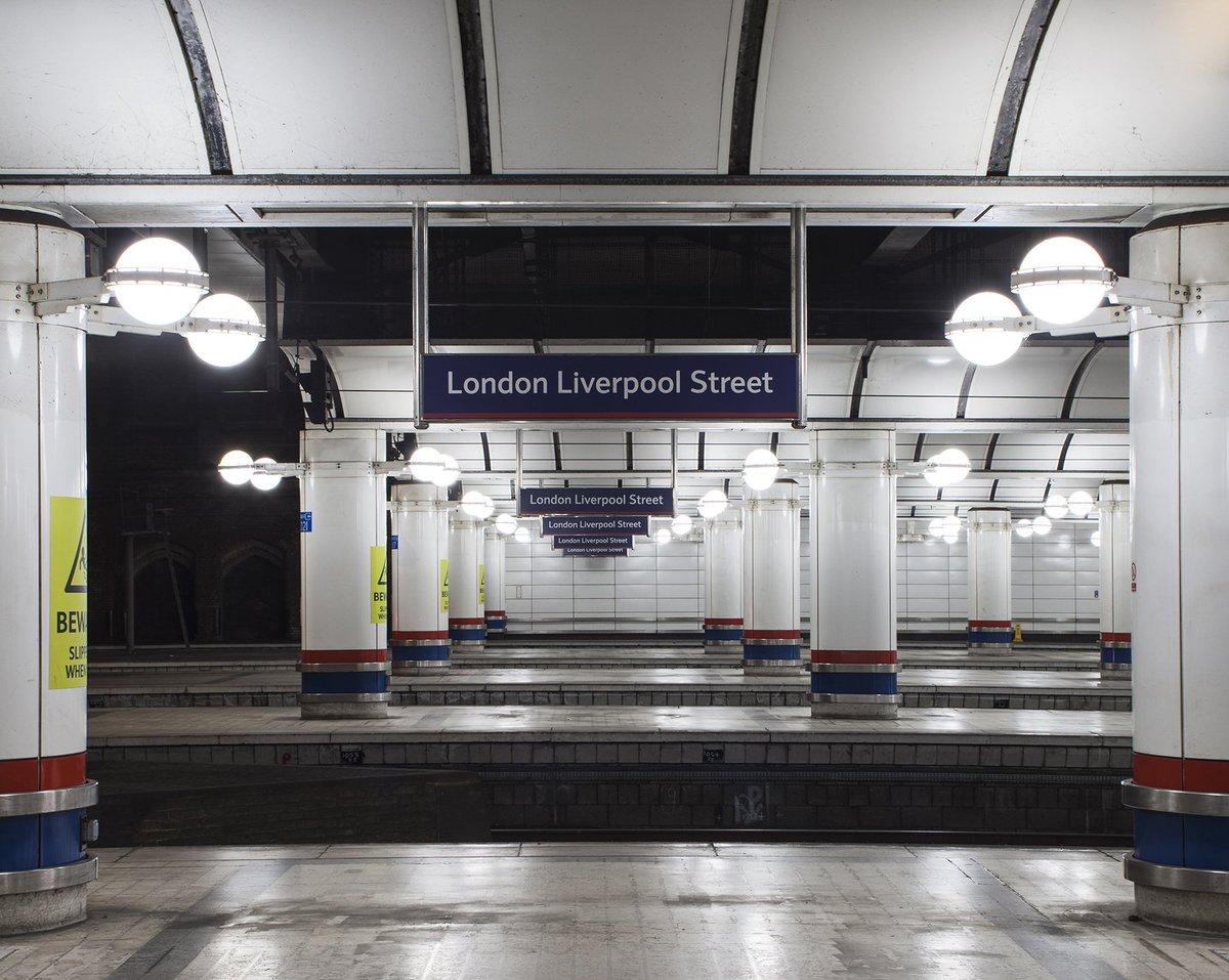 Liverpool St Station has re-lamped over 3,500 lights in 18 train platforms and concourse with Goodlight LED lights. The station has noticed a temperature drop of 40 degrees and improved lux performance from 75 to 210 since installing Goodlight. Read more: goodlight.co.uk/blog/goodlight…