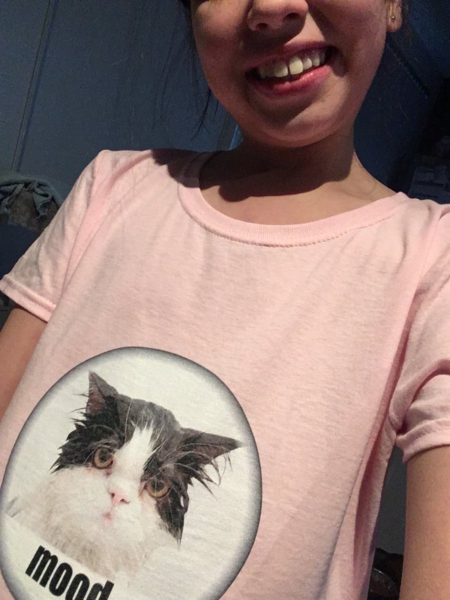 Iveslo21's tweet photo. YAYYYYYYYYY GOT @ColleenB123 T-SHIRT MERCH I AM SO HAPPY RN I LOVE IT!!!!!!!! 😆😆😆😆😆😆😆😆😊😊😊😊😊😊😊💜💜💜💜💜💜 @GusGusBallinger #cuteeeeeee https://t.co/6YxhfqdGg4