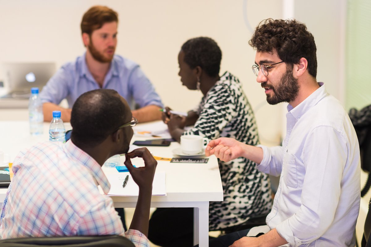 chhhloe's tweet photo. Coming back from #Dakar for our sprint #upscaler w/ our partners #kinayaLab & @GroupeSonatel. We got so much energy from the entrepreneurs! Go Dakar Startups, show them! Big up to our facilitators <3 @pwperl @metriq_io @JassonGuillaume @theotherpole @HaroldPeleszko @fivebyfiveio https://t.co/j6WFsDxZ9D