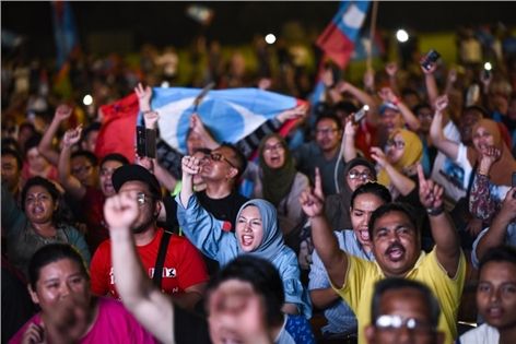 Adland comments on historic #Malaysia vote': personal observations and lessons for marketers: buff.ly/2KOxvSx <a href="/R3WW/">R3</a> @PublicisOne <a href="/HavasMediaAPAC/">Havas Media APAC</a> <a href="/FCBKL/">FCB Kuala Lumpur 🇲🇾</a> @dentsuaegis @DDB_Worldwide