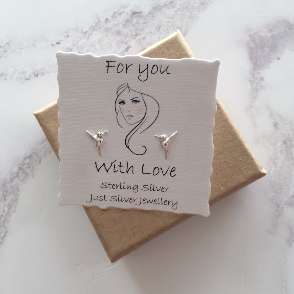 Daw4n's tweet photo. Sterling Silver Hummingbird Stud Earrings with a keepsake card π #sterlingsilver #giftjewellery #lovejewellery #jewelleryaddict #style #fashion #women #hummingbirds #gifts #earrings #fbshop #925silver https://t.co/1hOEOMIdkW