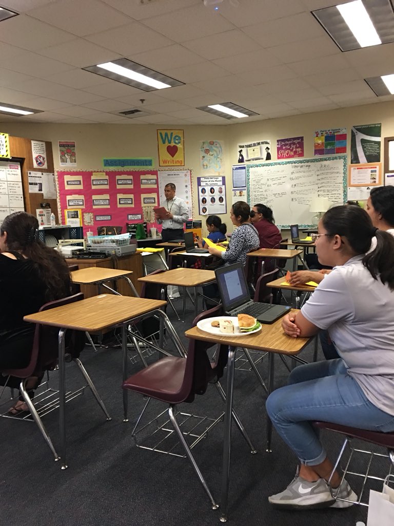 Honored to be participating in our CAC event at VDLHS. Kudos to MVUSD’s SELPA! And kudos to the PD &amp; DL team who presented!