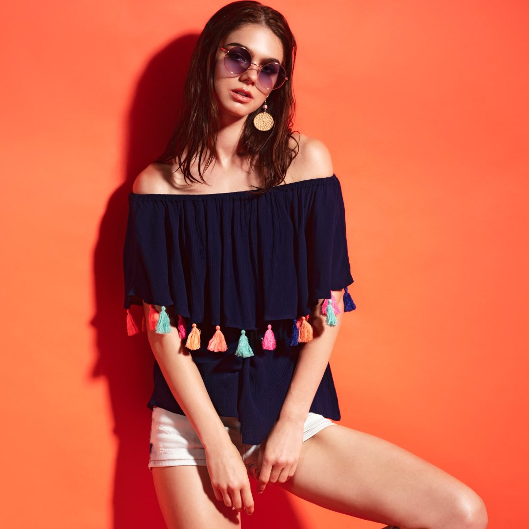 SplashFashions's tweet photo. Love for Tassles! Collection starting from AED 60!
.....
حب تاسليس! جمع بدءاً من 60 درهم
#SplashFashions #InLOVEWithBeachwear #SummerWithSplash #Summer18 #BeachVibes #Tassles https://t.co/XDUavnR4M3